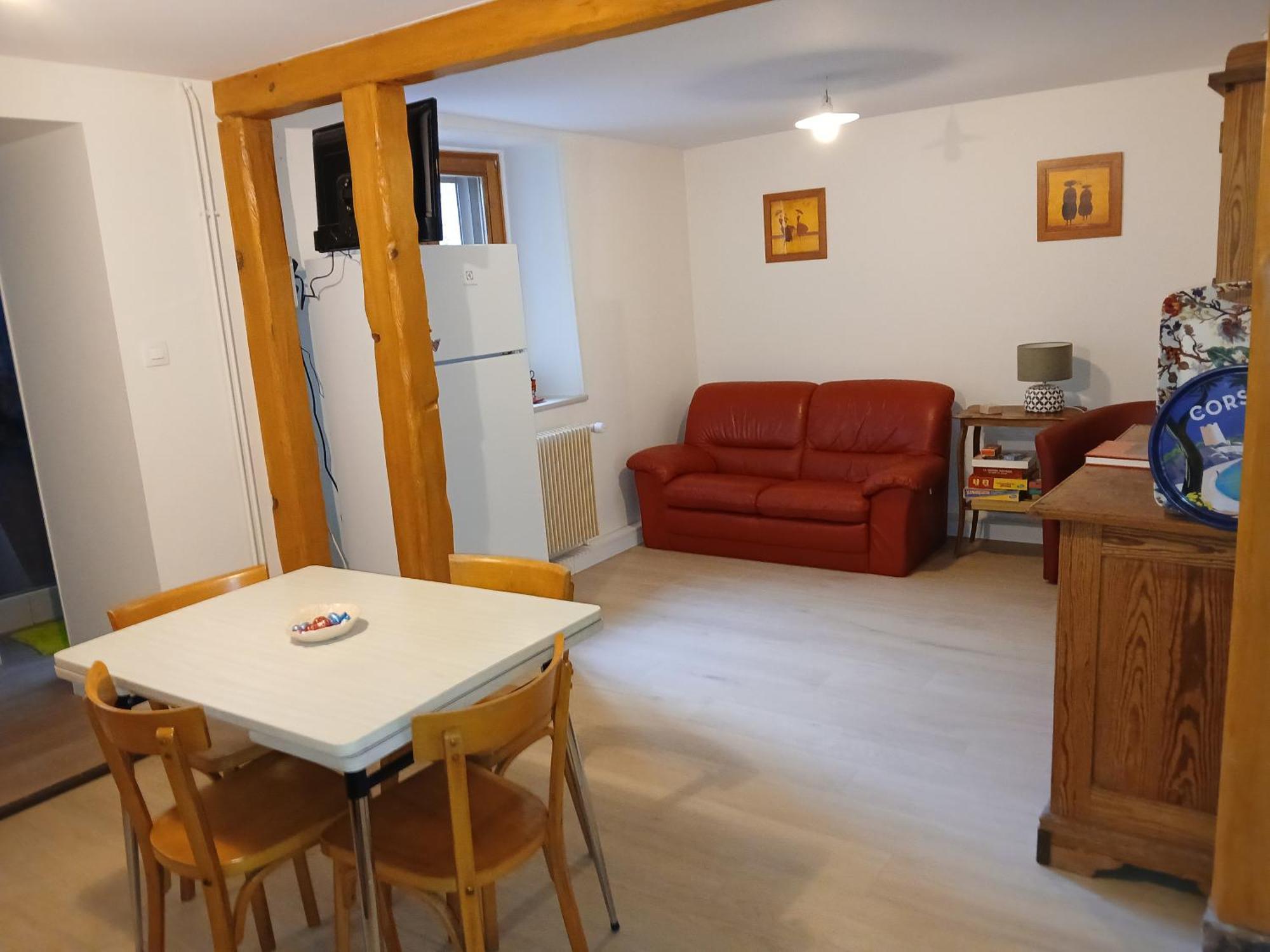 Charmant Petit Appartement Avec Bel Exterieur. Saint-Amarin Kamer foto